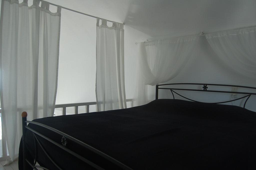 Atlantida Villas Foinikiá Habitación foto